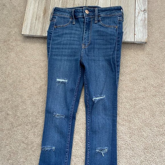 Hollister Juniors 00S / 00 Short High-Rise Cuffed Jean Legging Advanced Stretch - Picture 2 of 12